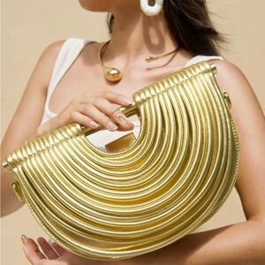 Noodle Clutch Bag in Gold